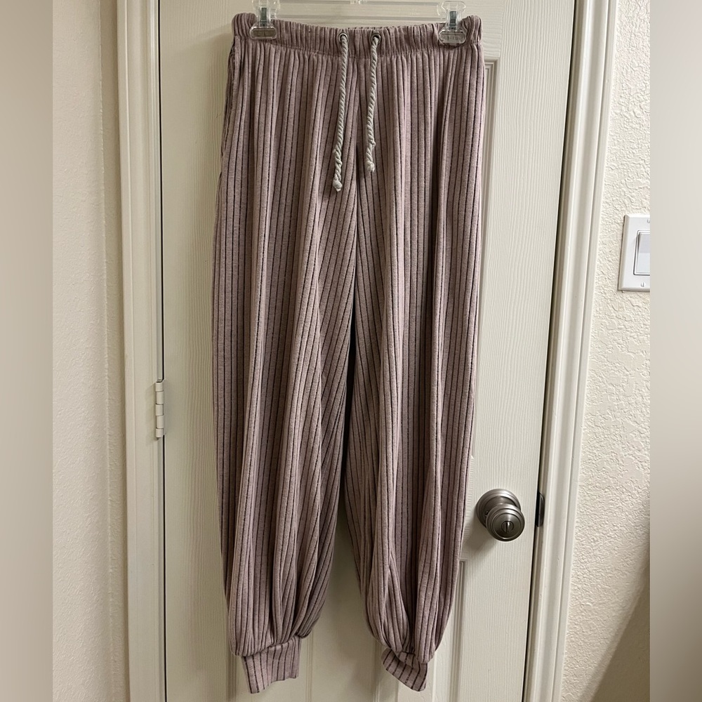 Free people blush lilac stripe balloon movement cozy boho pants joggers …